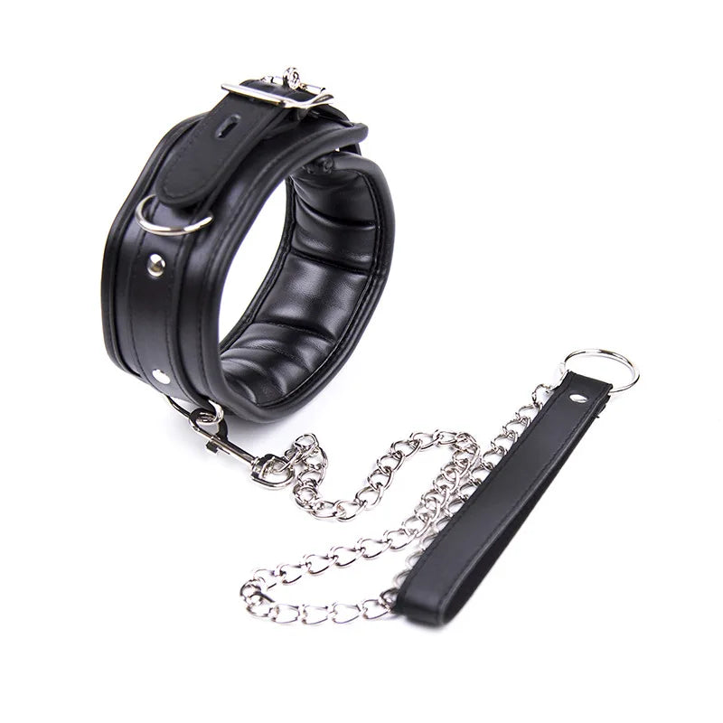 Black Wolf Leather Trim Collar & Leash