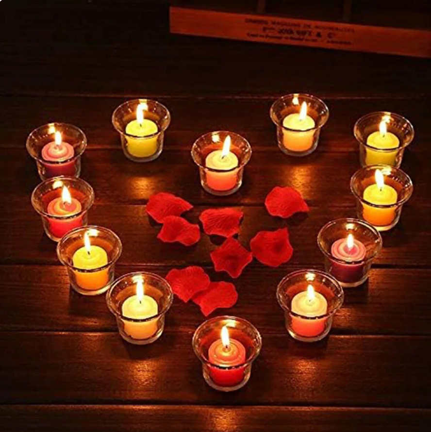 Lovers rose petals
